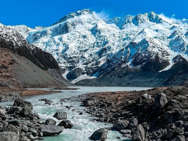 Aoraki / Mt Cook & Lake Tekapo Tour